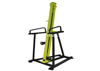 Escalador de ciclo vertical del equipo del gimnasio estructura del marco de acero de 75 grados para el hogar