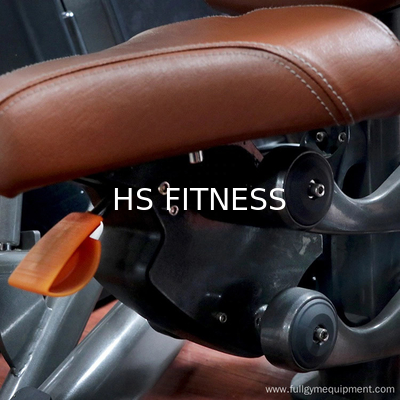 Máquina para ejercicios de gimnasia con presas para el pecho