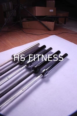Los accesorios profesionales del entrenamiento del gimnasio la barra olímpica del levantamiento de pesas