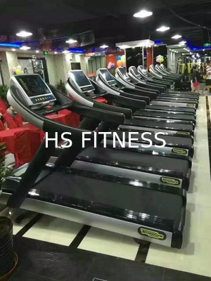 Máquina de funcionamiento motorizada plegable 180KG Max Load Type de la rueda de ardilla comercial del gimnasio