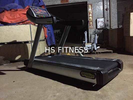 Rueda de ardilla comercial Technogym del gimnasio del culturismo pantalla del color TFT de 16,1 pulgadas